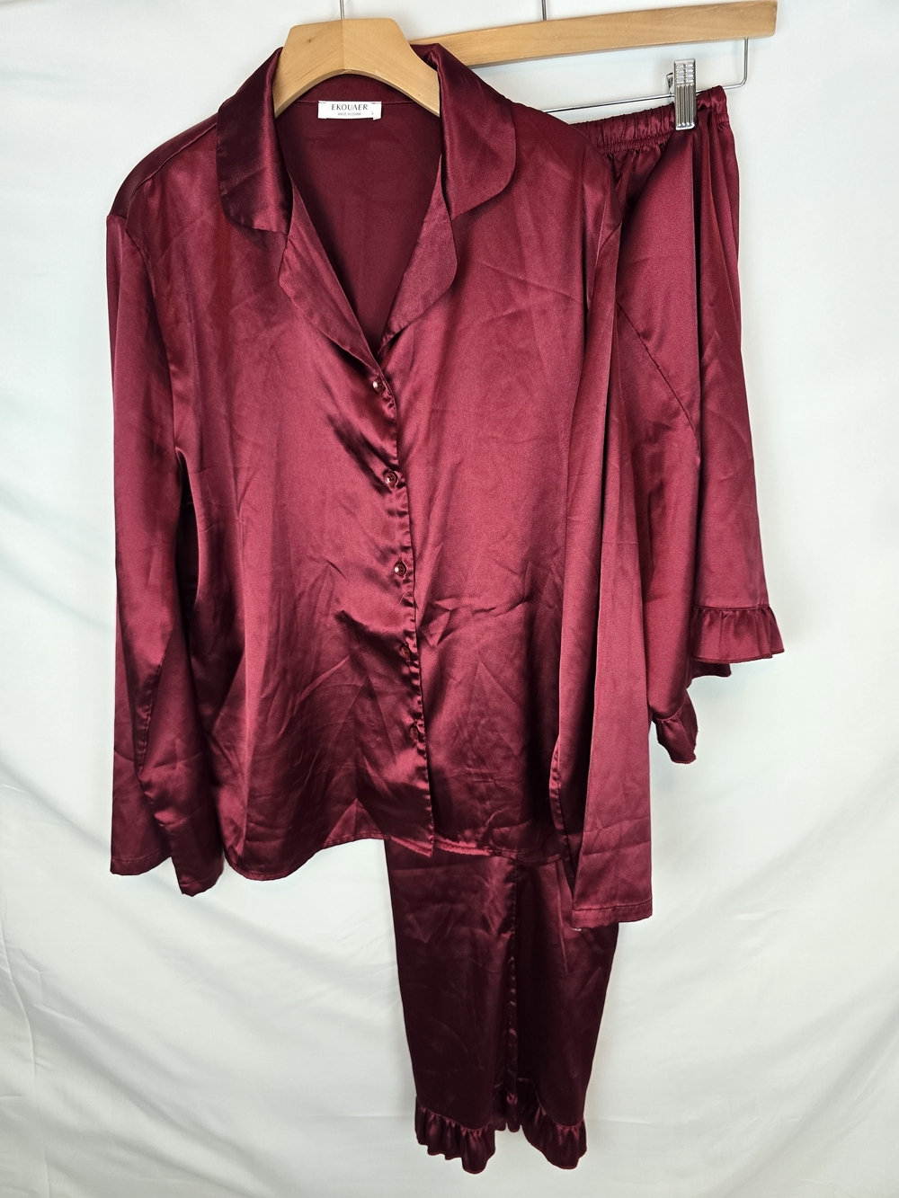 Ekouaer Women's Satin Pajama Set in Burgundy